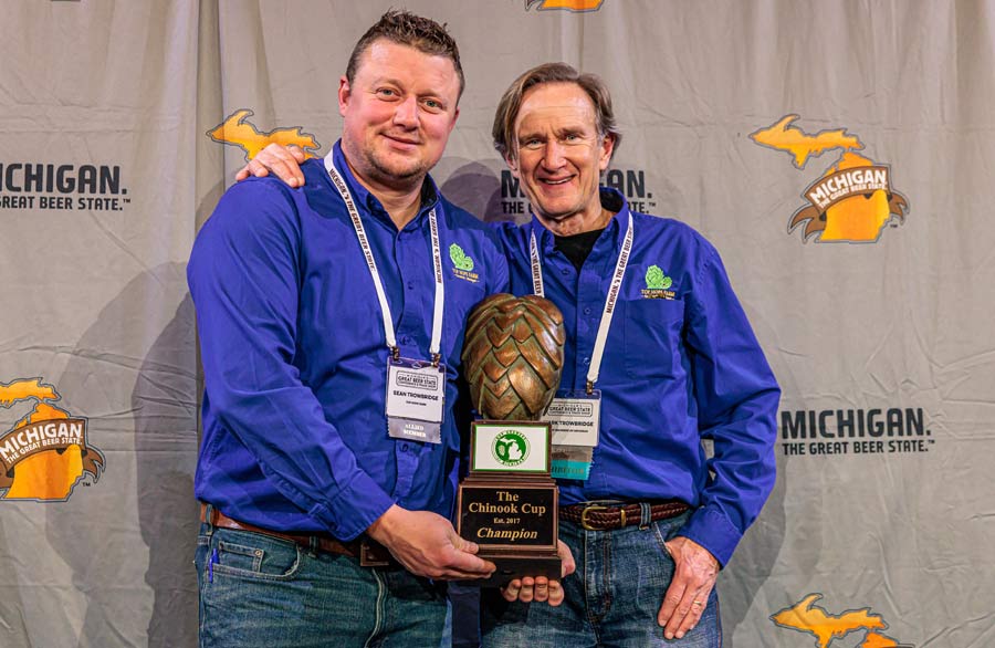 Read more about the article Seventh Annual Michigan Chinook Cup Awarded at the 2024 Michigan’s Great Beer State Conference & Trade Show