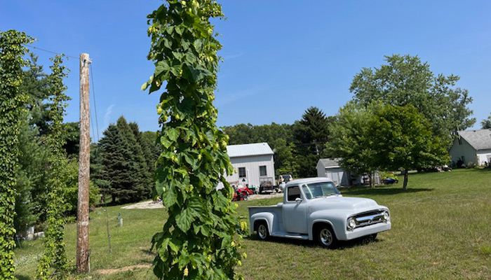 arnold's hop farm with truck