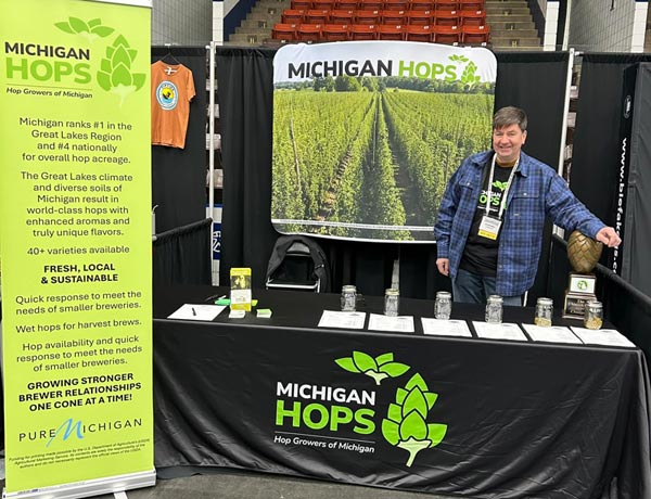 hop growers of michigan booth at convention